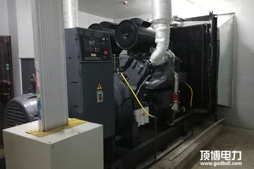 保護(hù)柴油發(fā)電機(jī)組廢氣渦輪增壓器，起動運(yùn)行操作應(yīng)注意問題